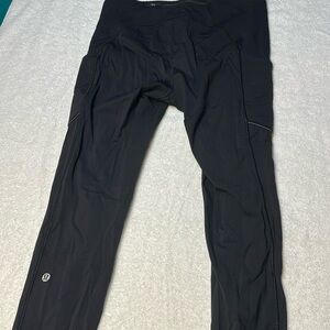 Black Lululemon Leggings with pockets